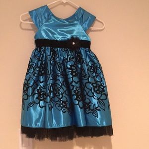 Formal girls blue dress